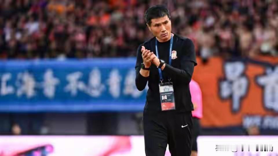 新官上任三把火，邵佳一头三脚踢谁，什么是国家队的希望？“无赛期间，低成本运营，