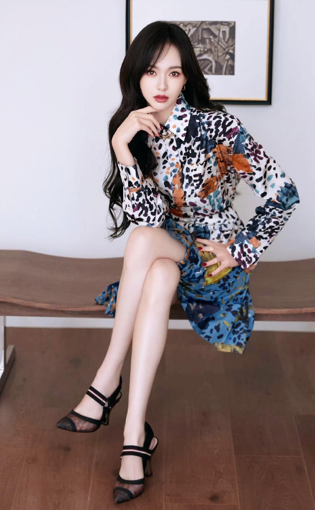 老朋友@唐嫣，今天是真优美[比心][呲牙笑]