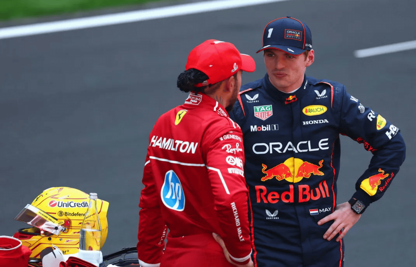 维斯塔潘谈驶上草地而未受处罚: 我觉得自己并未做错什么