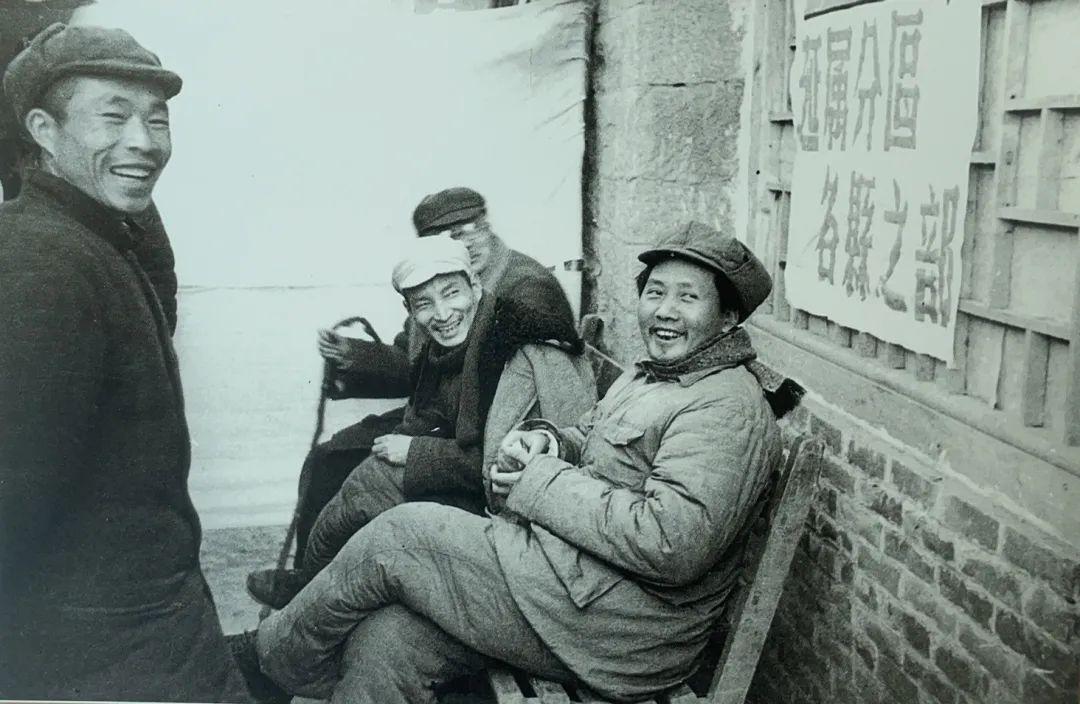 毛主席悟出“不拿群众一针一线”的真谛，看完肃然起敬。都知道人民军队有铁律：