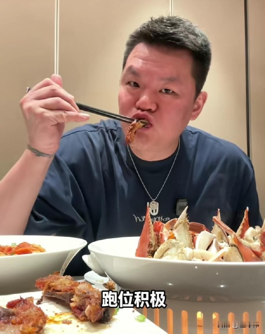 好球员！朱芳雨谈庞峥麟：“庞峥麟真的是一个好球员。”“他没有任何的光环。
