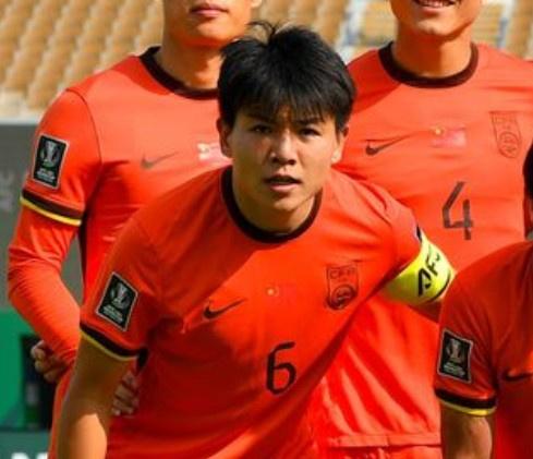 国足史上最成功留洋球员是谁?国足史上最成功的留洋球员是孙继海，主要是他在英超呆