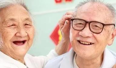 人的寿命概率：一、活到50岁的概率约98%二、活到60岁的