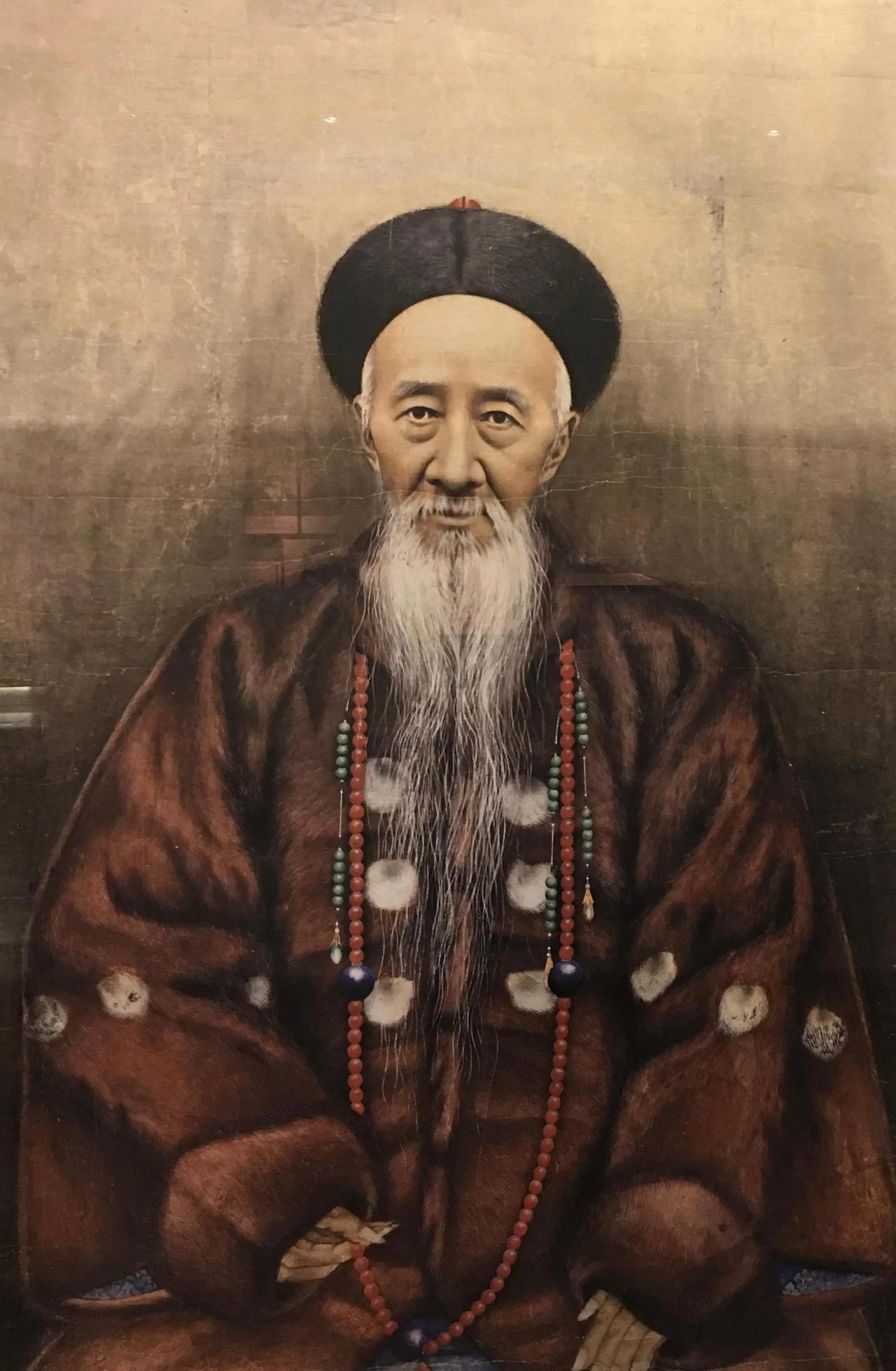 1895年，58岁的张之洞身体抱恙，下属赵茂昌送来的几根人参。张之洞服用后接连让