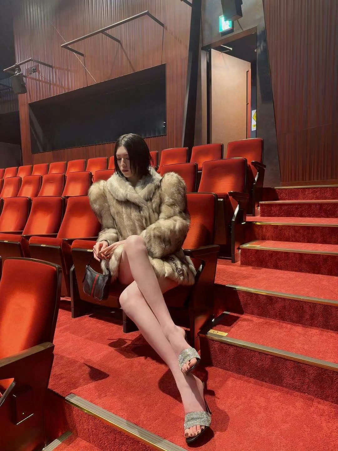 三吉彩花🌸最新酷照