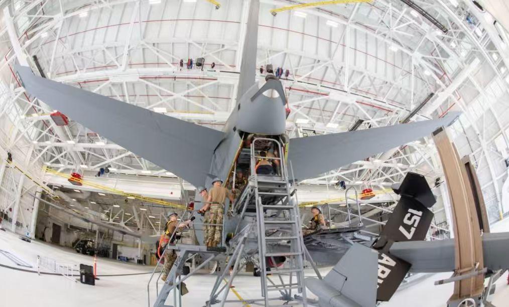 “机龄最老、规模最小、战备最差”，这是美军高层将领对今天的美国空军现役机队所给出