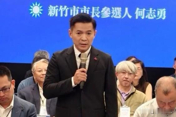 竹北刚炸雷新竹又起火，郑丽文再不管蓝白合真要散架子了！竹北蓝白合刚破局，前国