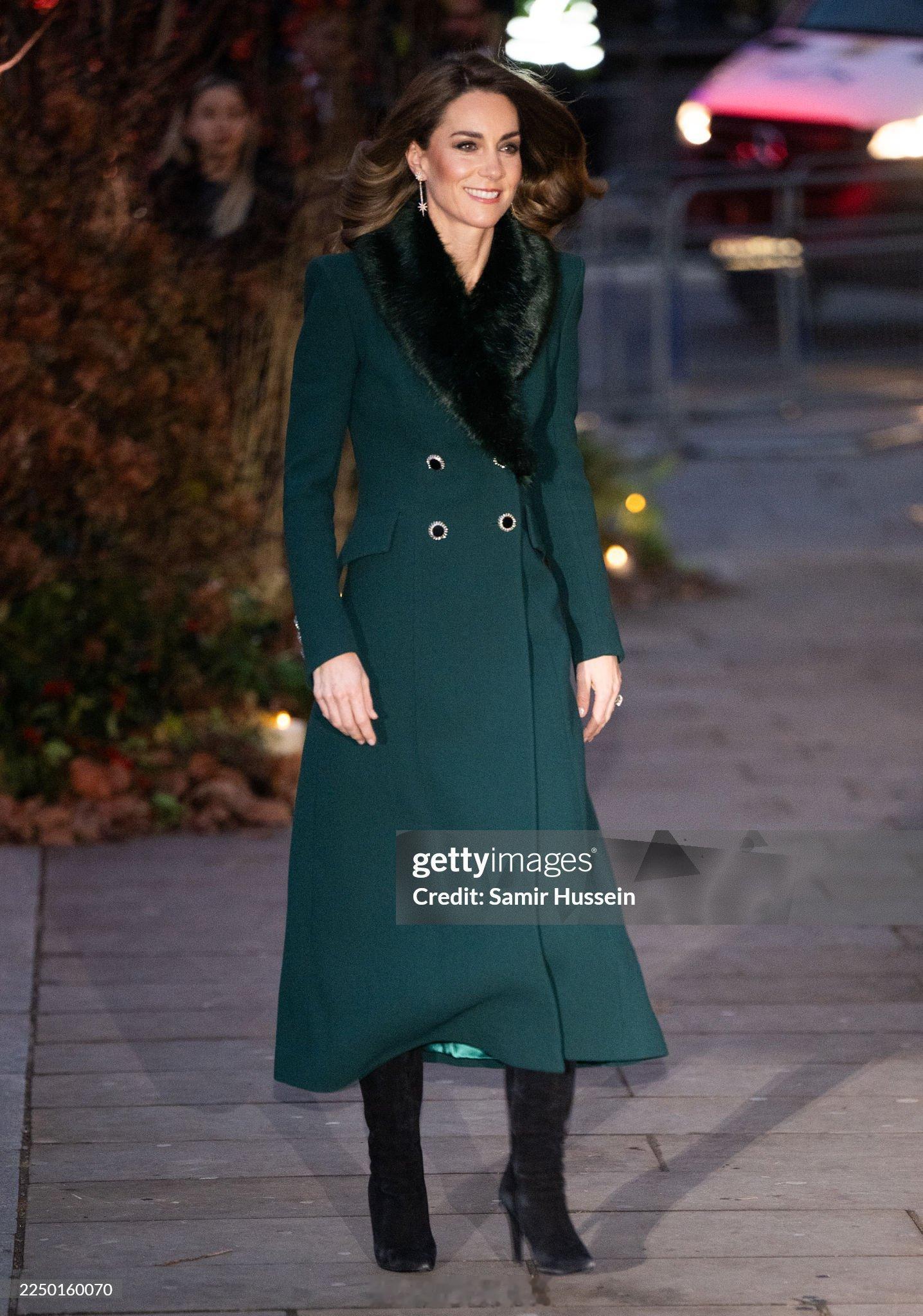 凯特王妃2025年12月5日，正值第五届圣诞颂歌音乐会，凯瑟琳王储妃抵达威斯