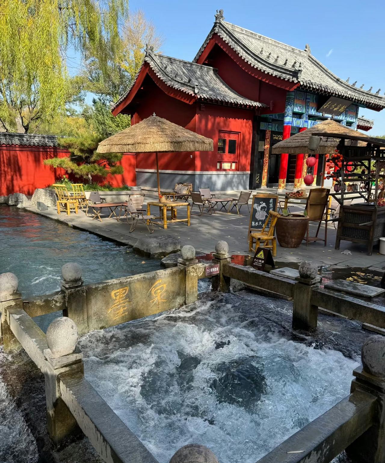 山东GDP高居全国第三，但存在感一直不强；最主要缺少一个一线或者强二线城市。像浙