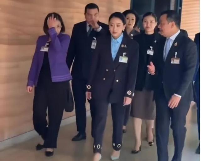佩通坦的好消息又来了，据报道，8月13日，佩通坦继昨日给王太后庆生之后，再次与网