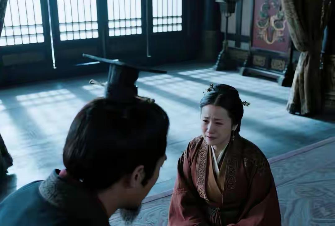 嬴稷恨了母亲半辈子，直到她死后才知道：赐死魏冉不是为剪除羽翼公元前265年