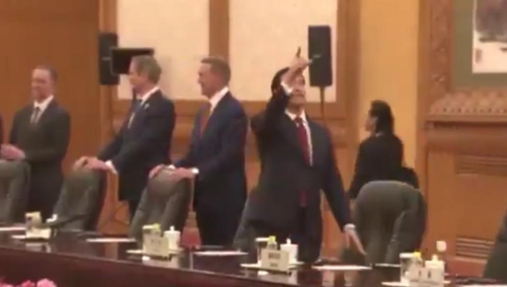 鲁比奥痴迷人民大会堂天花板，回去要把白宫重新装修一下？鲁比奥这位常年以对华强