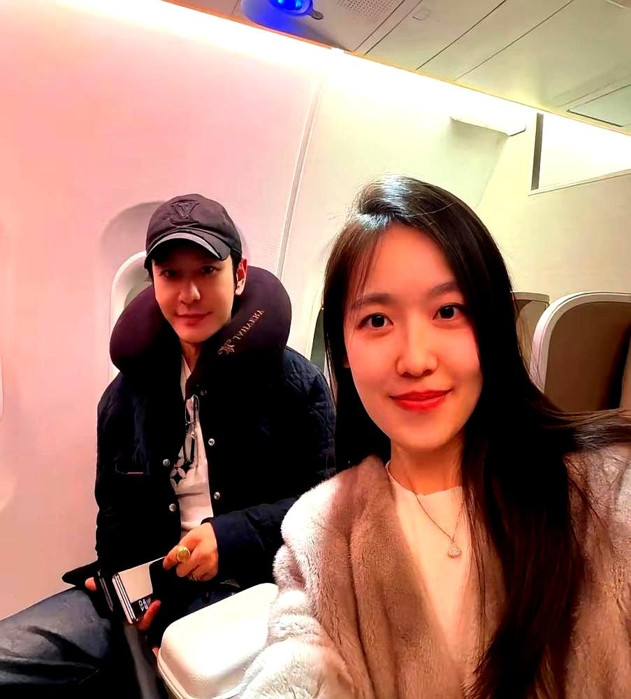 黄晓明杨颖离婚4年，俩人差距比外人想的还扎心。黄晓明关联38家公司，商业版图