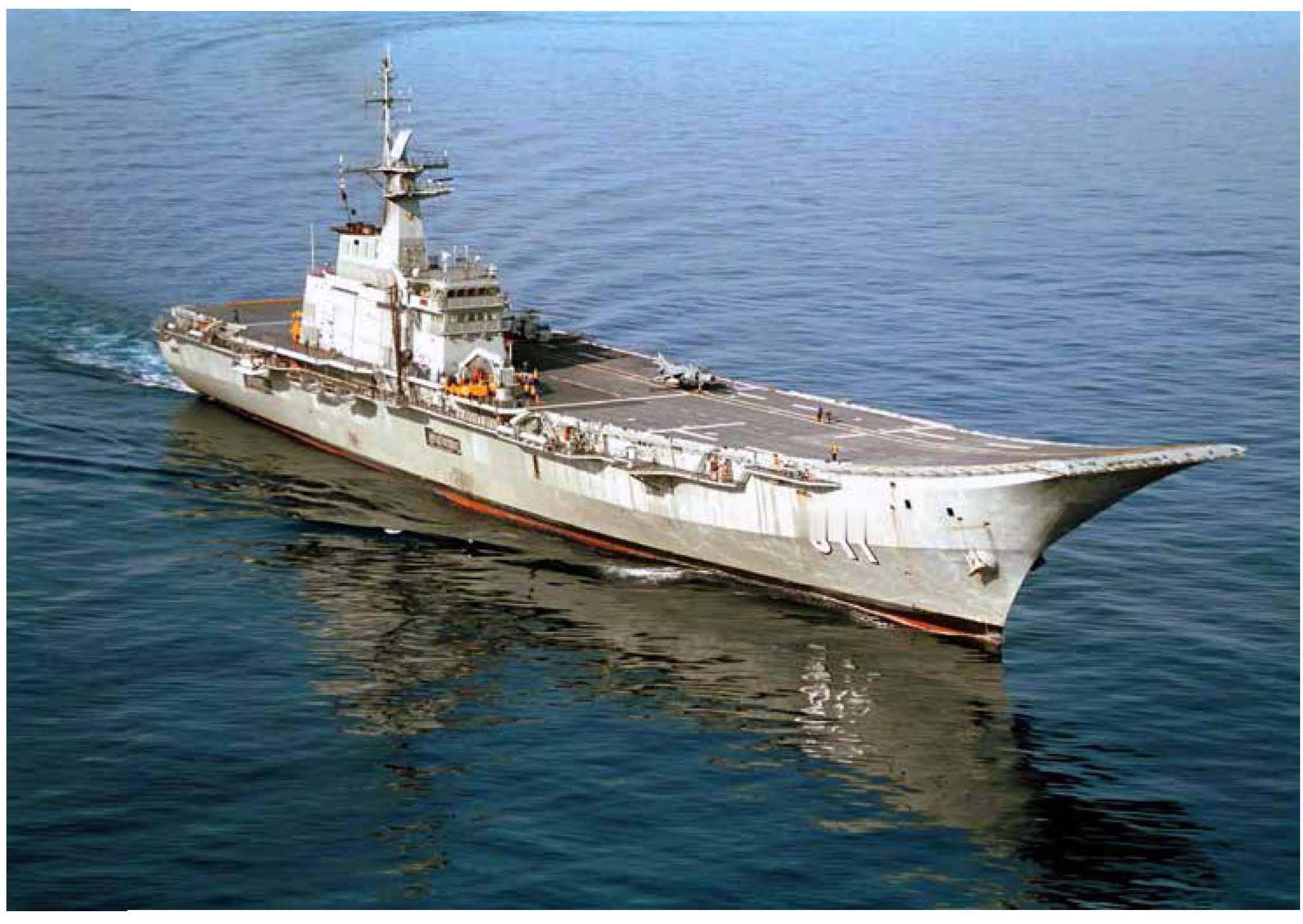 每天认识一件兵器“查克里•纳吕贝特”号航空母舰［泰］标准排水量：7000吨满载