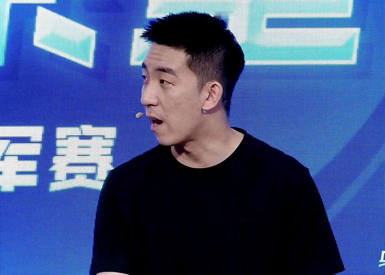陈幸同明明更有厚度，为何2:4输给张本美和？程靖淇最后的看法震耳发聩！他虽然