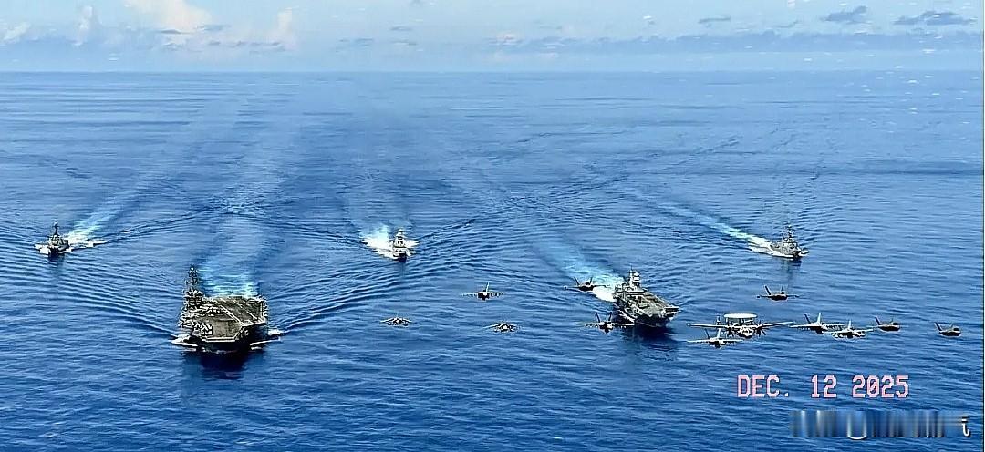 双航母编队只是一个小小的开胃菜，8艘055万吨大驱才是封锁线上的铁钉。中方现在的