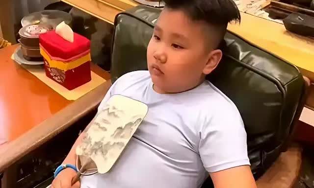 郭汾阳完了！连续几次刷到郭汾阳，都是一副纨绔的模样，与郭麒麟那是一个天上