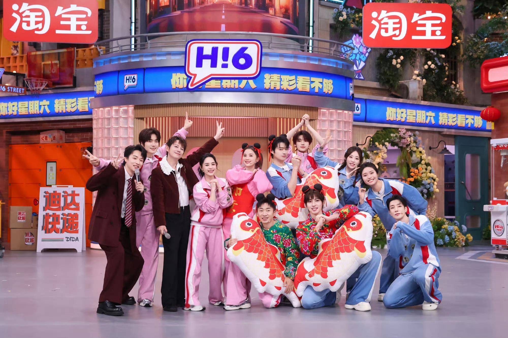 祝绪丹好像一只乖乖站立不动的小兔叽！今晚hi6见啦！