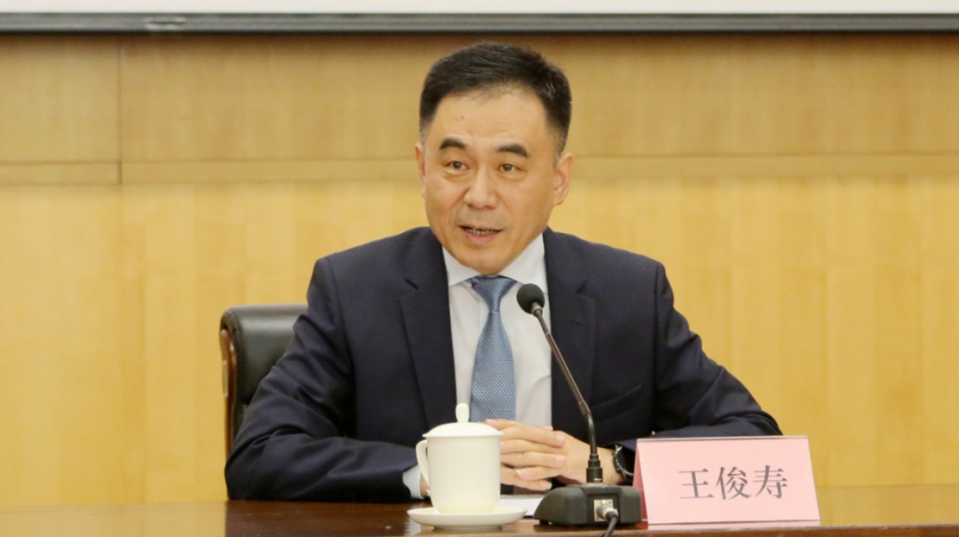 中共中央批准: 王俊寿任湖南省委常委、秘书长