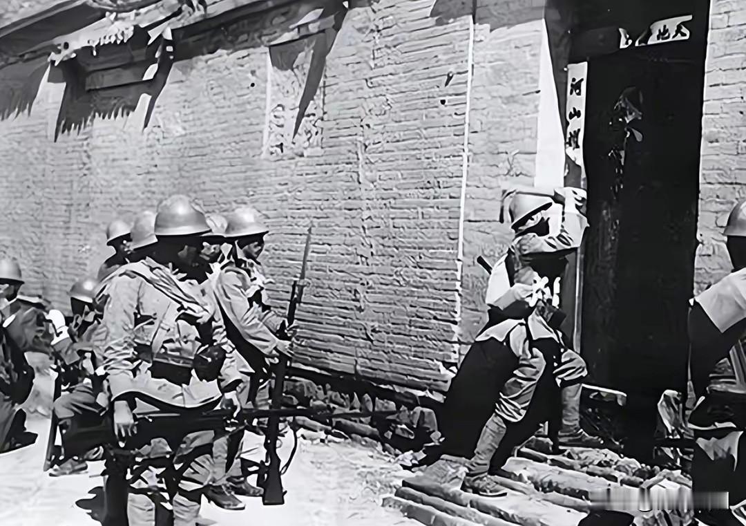 日寇暴行:博爱黄岭惨案1941年11月15日拂晓，日寇土肥原师团中校联队长长