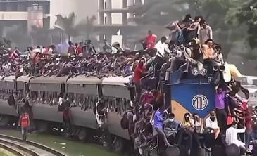 印度极有可能成为一颗“毁灭”世界的定时炸弹，要知道，印度人口看似15亿，但明眼人