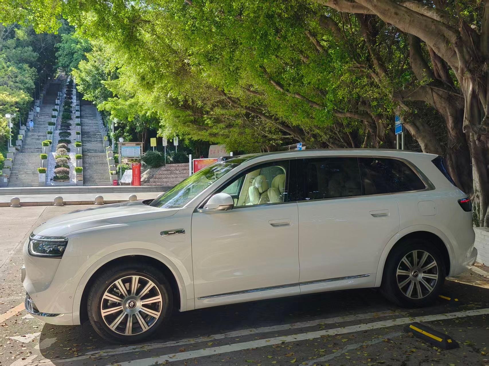 偶然发现原来问界M8的外放电最大功率做到了6kW，这是什么概念？如果你家里停电了