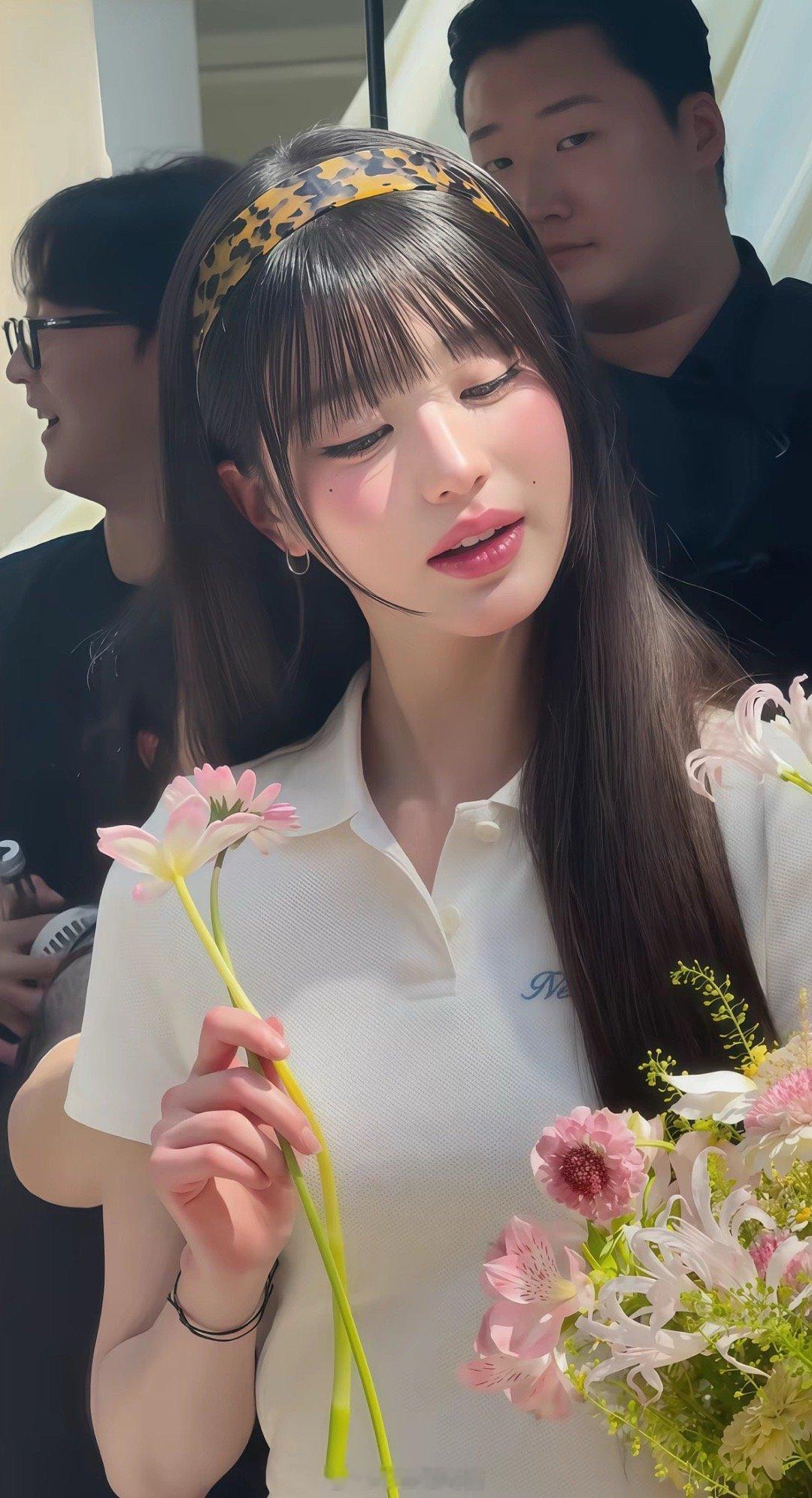 简直女神降临张元英​​​