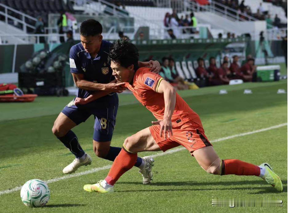 祝贺U23男足晋级，之前打了五届亚洲杯终于进第二轮了。说实话，今晚耐