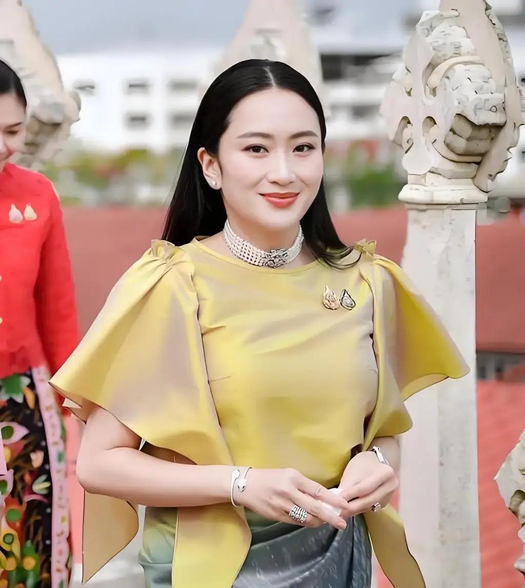 2月8日这一票，能否改写泰国未来十年的增长轨迹？最新民调显示，自豪泰党在政