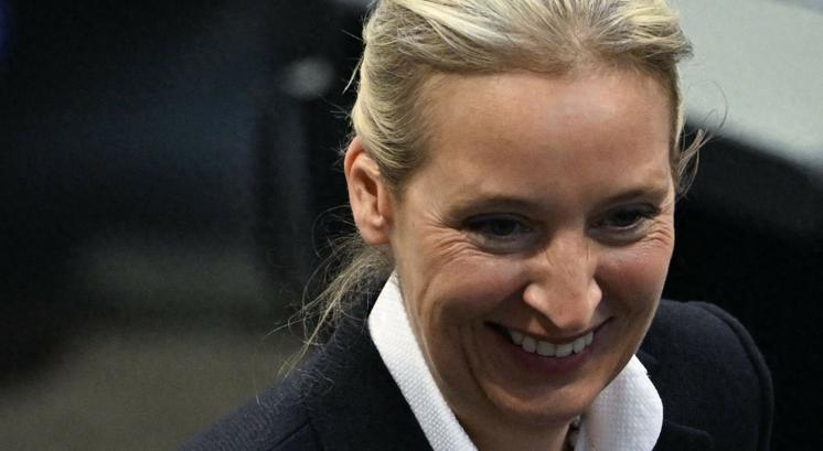 德国政坛正在变天，魏德尔即将三喜临门：选择党将出现首个州长！ 德国政坛的