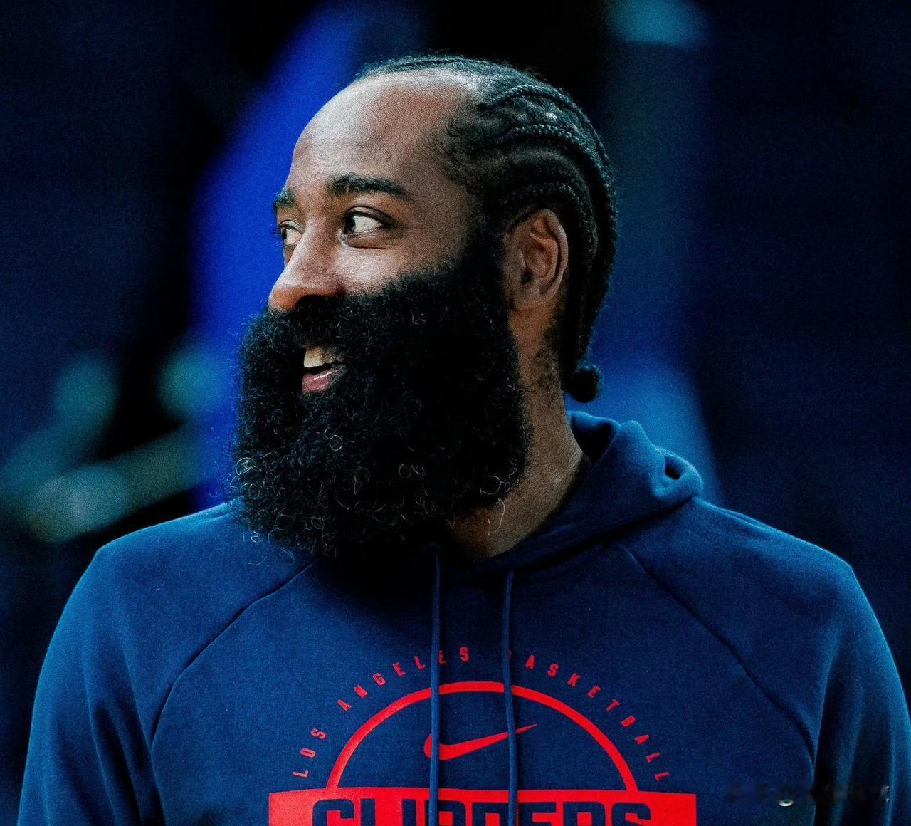 真可怜啊！联盟两大“老牛马”！赛季至今，联盟仍有两位35岁以上的“老同学”场