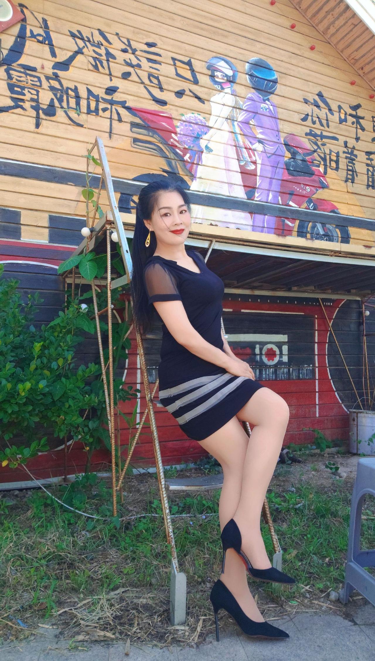 看看气质女神的穿着搭配吧