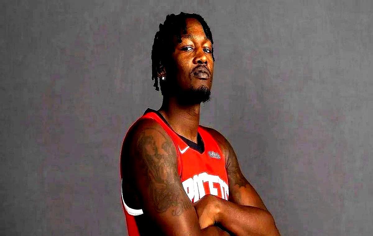 26胜15负，西部第四！杜兰特场均26分，火箭却不敢轻易动他。斯通把年轻球