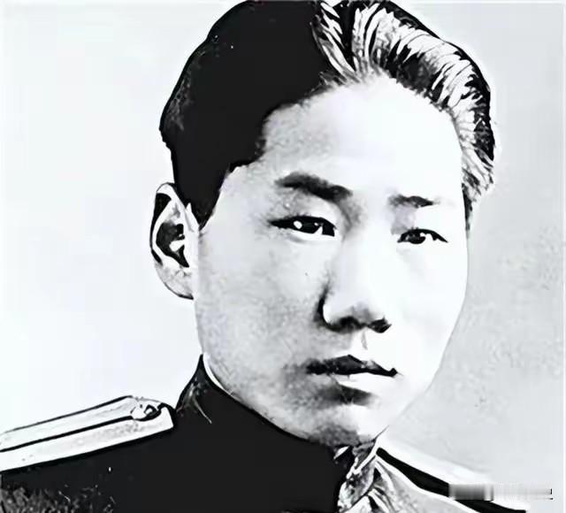 1990年，毛岸英去世40毛岸英去世40年后，她的妻子刘思齐突然向中央提出了两个