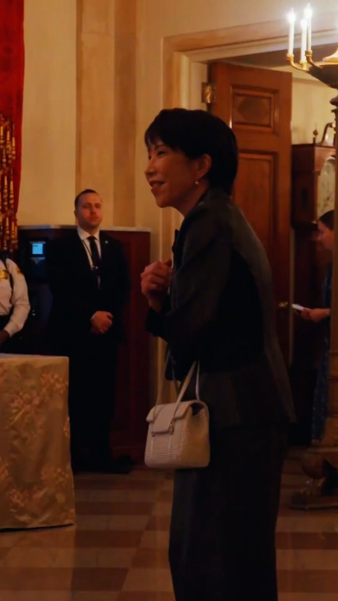 点击就看肉麻日式娇羞