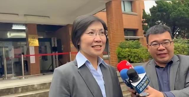 这才是国民党的真正的“狼”！昨天刚赢得初选今天就敢冲上凯道，蓝营新竹县长初选