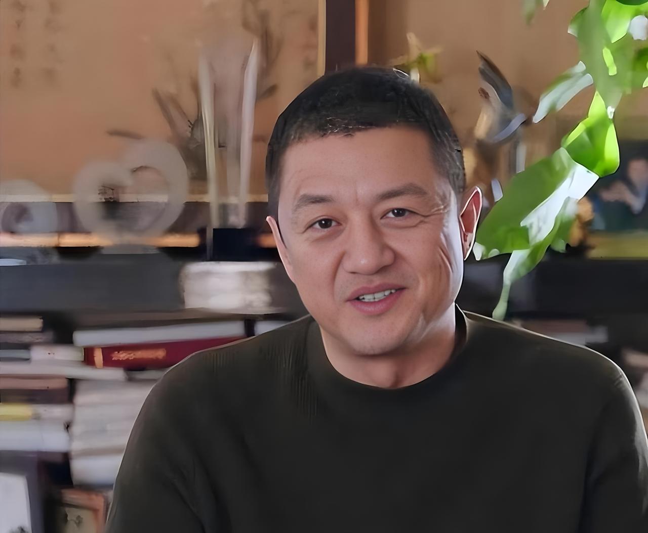 难怪李亚鹏至今都没有出来感谢陈光标。仔细看这笔钱的用途，写的是给嫣然医院建设用，