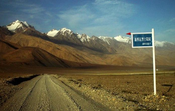 现在公务员考试热到什么程度？新疆和田地区去年刚成立了两个县，分别叫和安县、和康县