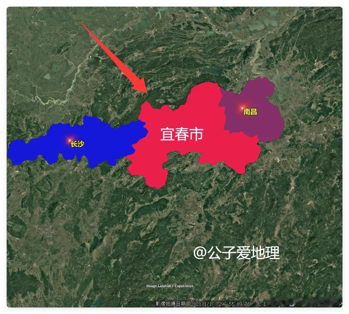 南昌市和长沙市之间正好隔了一个宜春，真是有趣！你打开地图，手指从南昌往长沙画