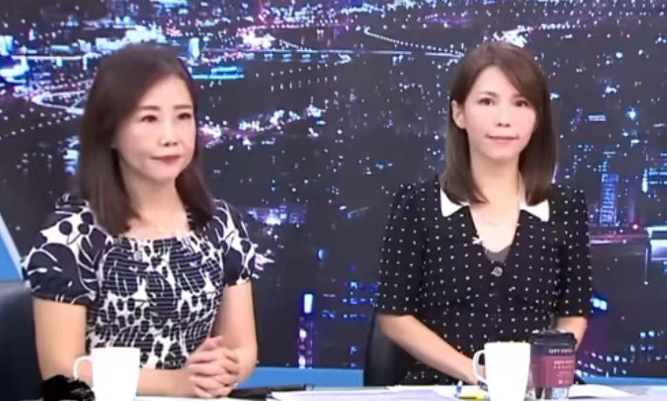 尹乃箐再次回归赵少康的主持节目，这是她卸任后首次登上《少康战情室》，她与照赵少康
