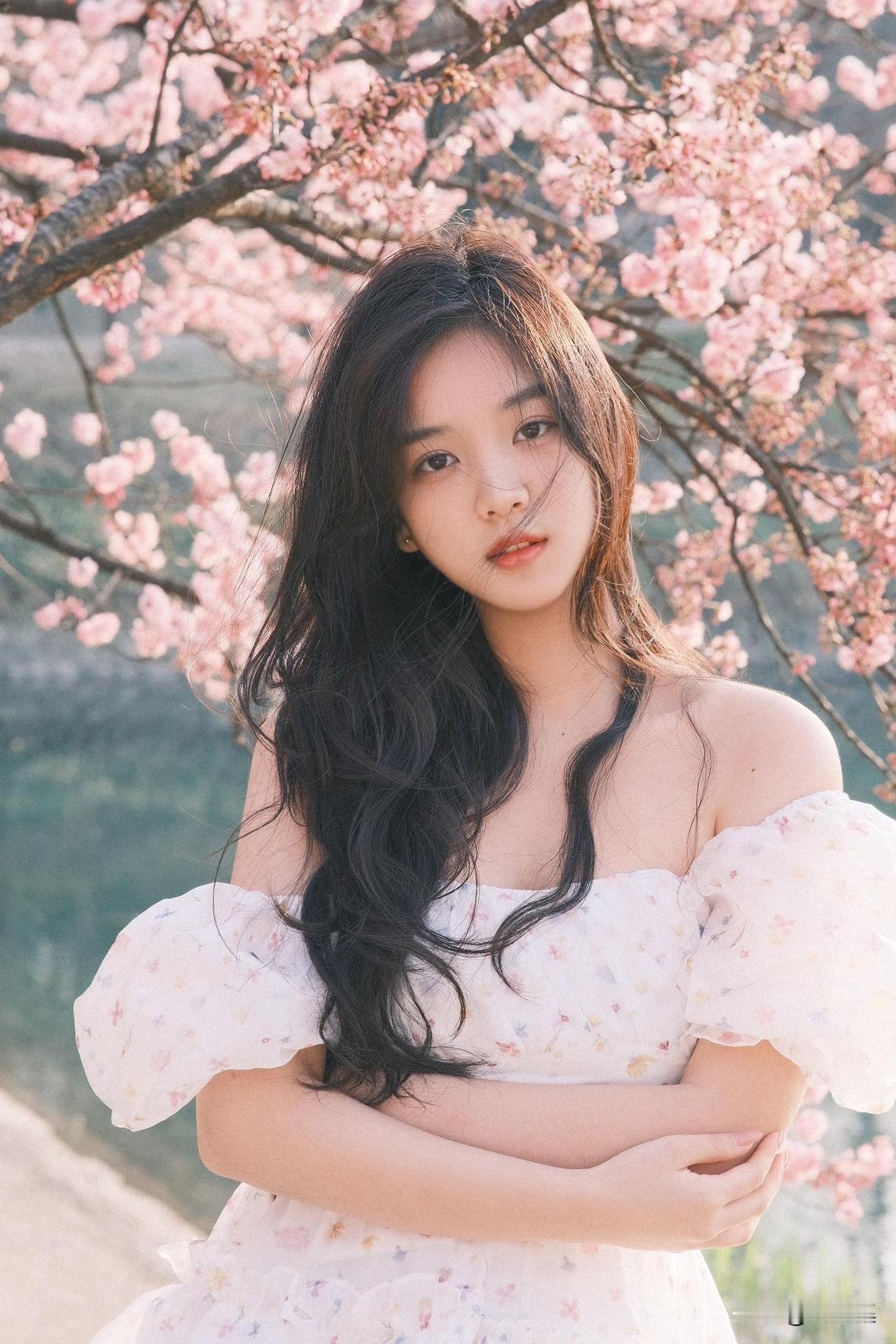 又是元气满满的一天，心情美美哒［温柔可爱］🥰🥰🥰。