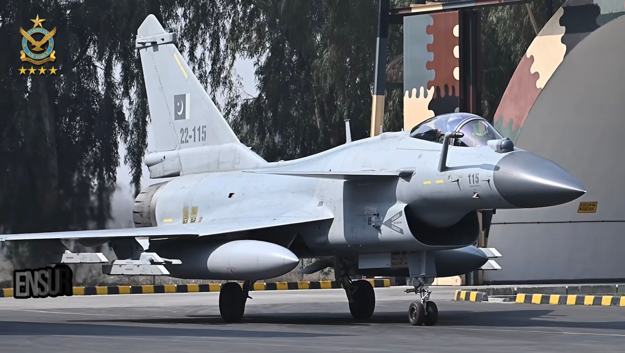 今日猛龙早安猛龙巴基斯坦空军（PAF）第15“眼镜蛇”中队歼10C22-11