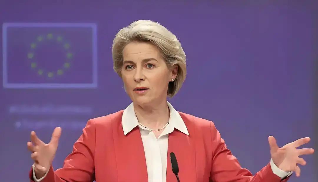 欧盟委员会主席发表乌克兰问题声明。当地时间11月24日，欧盟委员会主席冯德莱恩发