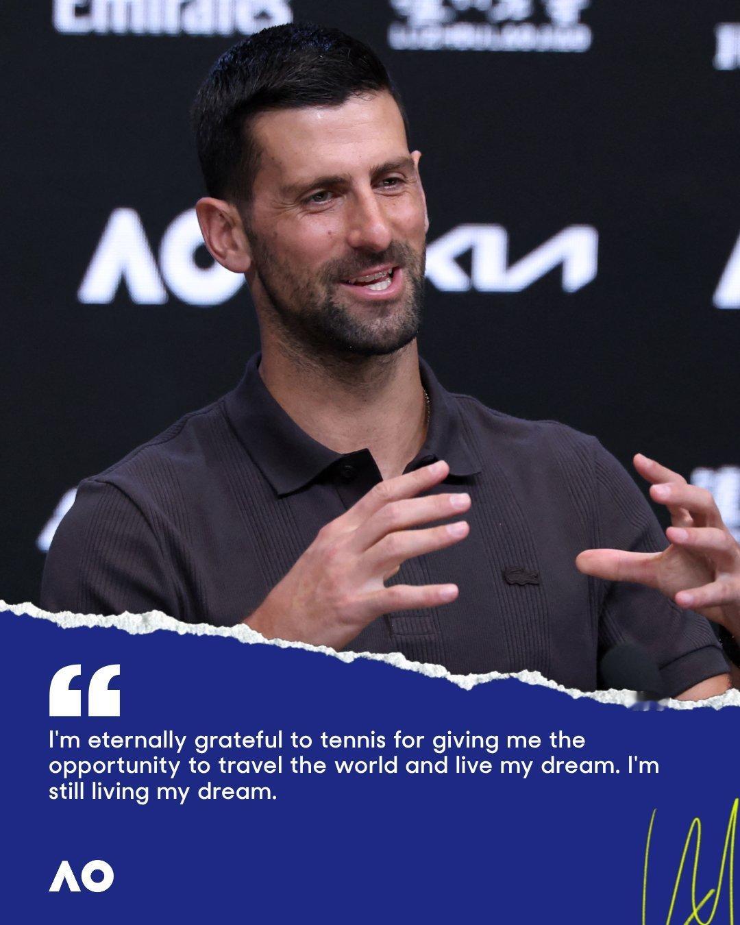 德约最近5年的所有采访，听完看完总是能品出很多滋味儿。毕竟这个年纪还能排在No.