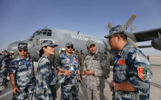 中埃空军联训头一天就闹的不愉快，中国歼-16直接对上埃及"阵风"，两边从去年歼