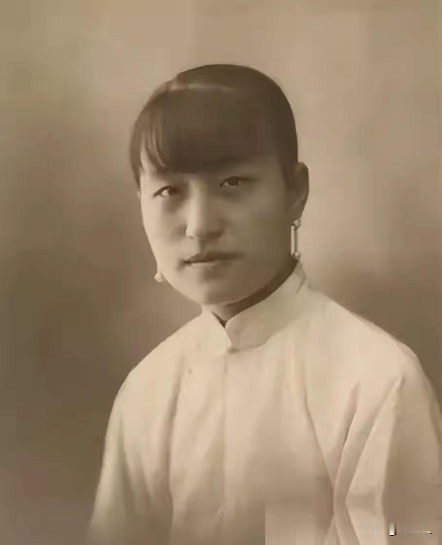 1971年陈洁如病逝香港：晚年孤寂离世，一笔隐秘遗产，撕开蒋介石尘封情史1