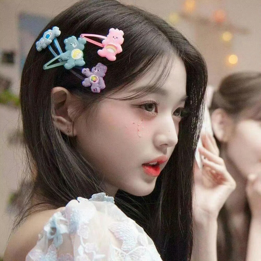 一个疑惑：就没人发现韩女化妆的共性吗？