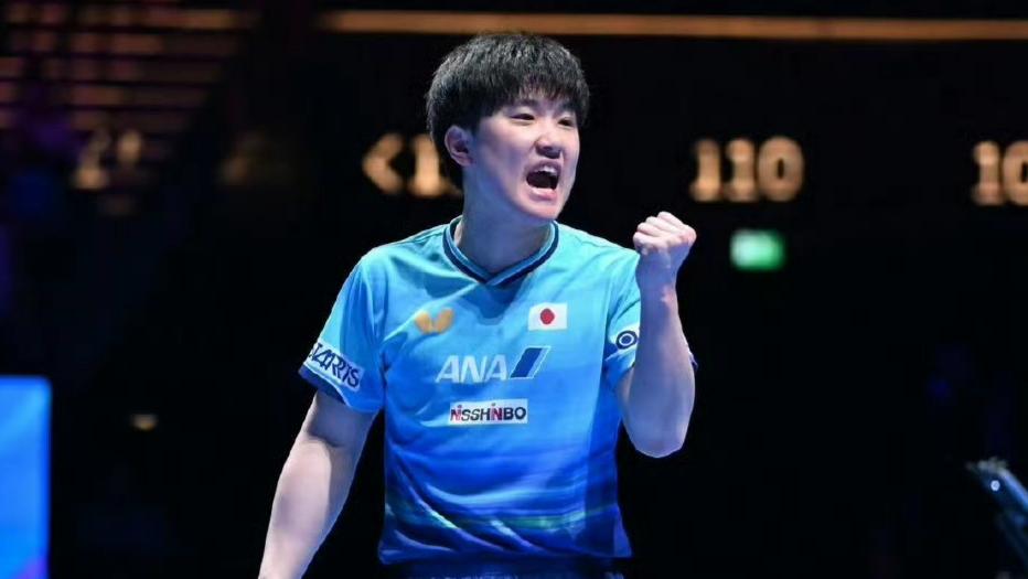 乒乓世界杯男单四强已定两席！莫雷加德0-4惨败，张本智和1-4被淘汰！日本1
