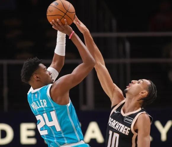 没有想到，万万没有想到，黄蜂居然因为一个新秀，而发生了质变！就在刚刚，黄蜂12