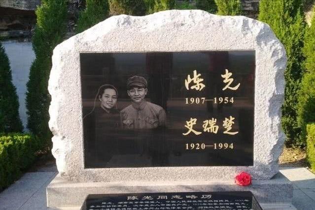 115师代师长陈光若不死，应授什么军衔？1950年7月23日，广州。陈光被当